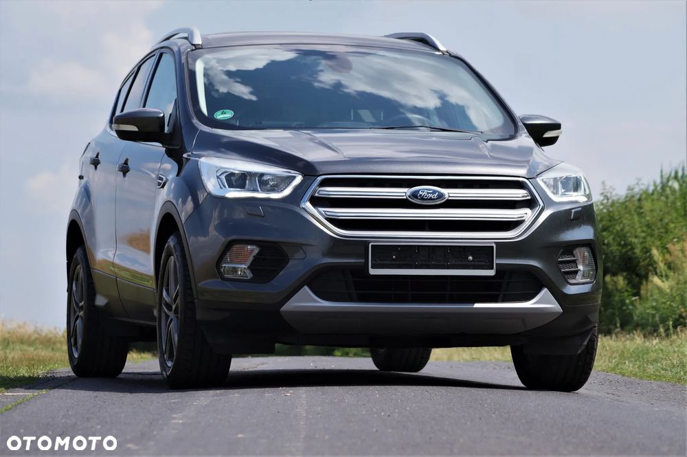 Ford Kuga - 2