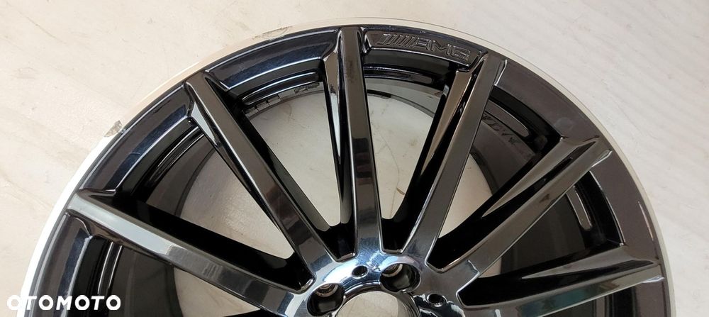 FELGI MERCEDES AMG GLB X247 8X20 5X112 ET48 66,6 A2474011600 - 4