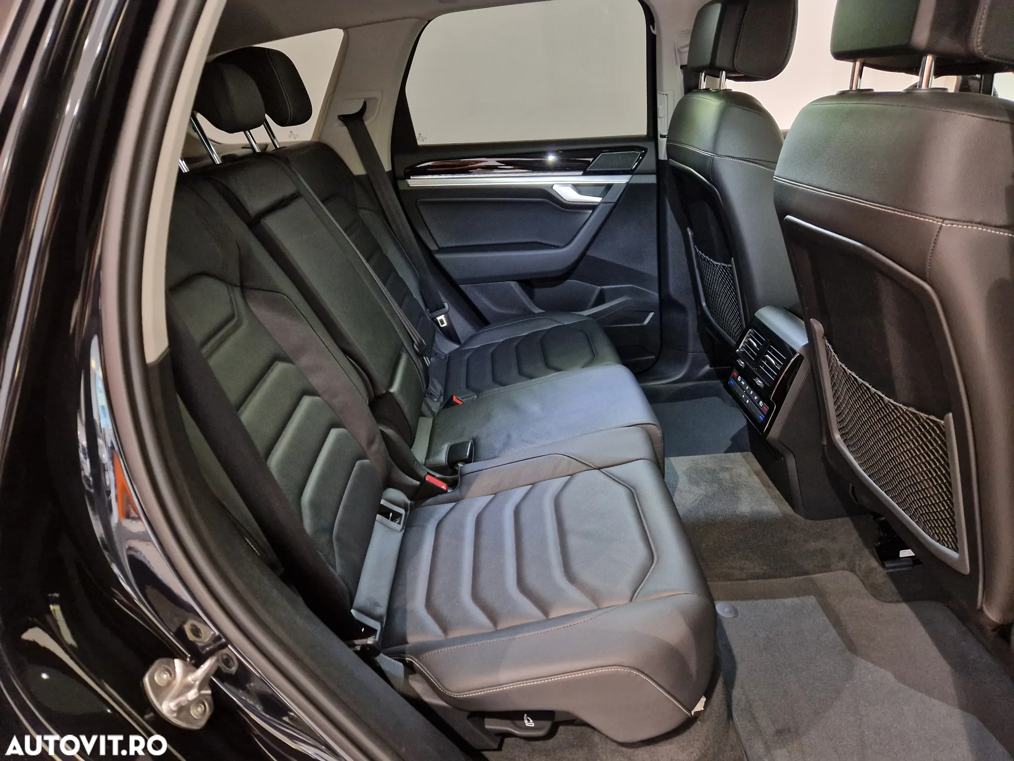 Volkswagen Touareg 3.0 V6 TDI 4Motion DPF Automatik Atmosphere - 13