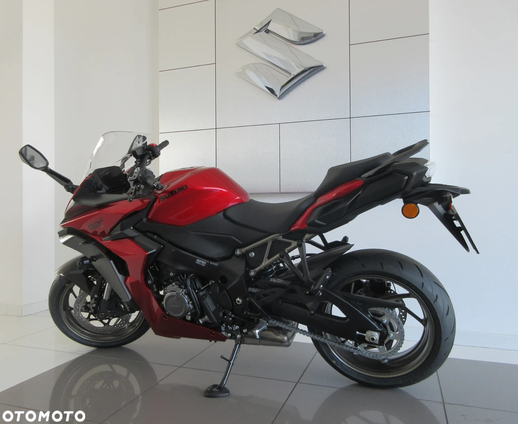 Suzuki GSX - 5