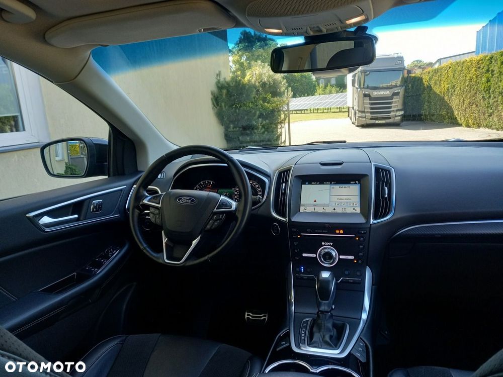 Ford Edge 2.0 TDCi Twin-Turbo 4WD ST-Line - 24