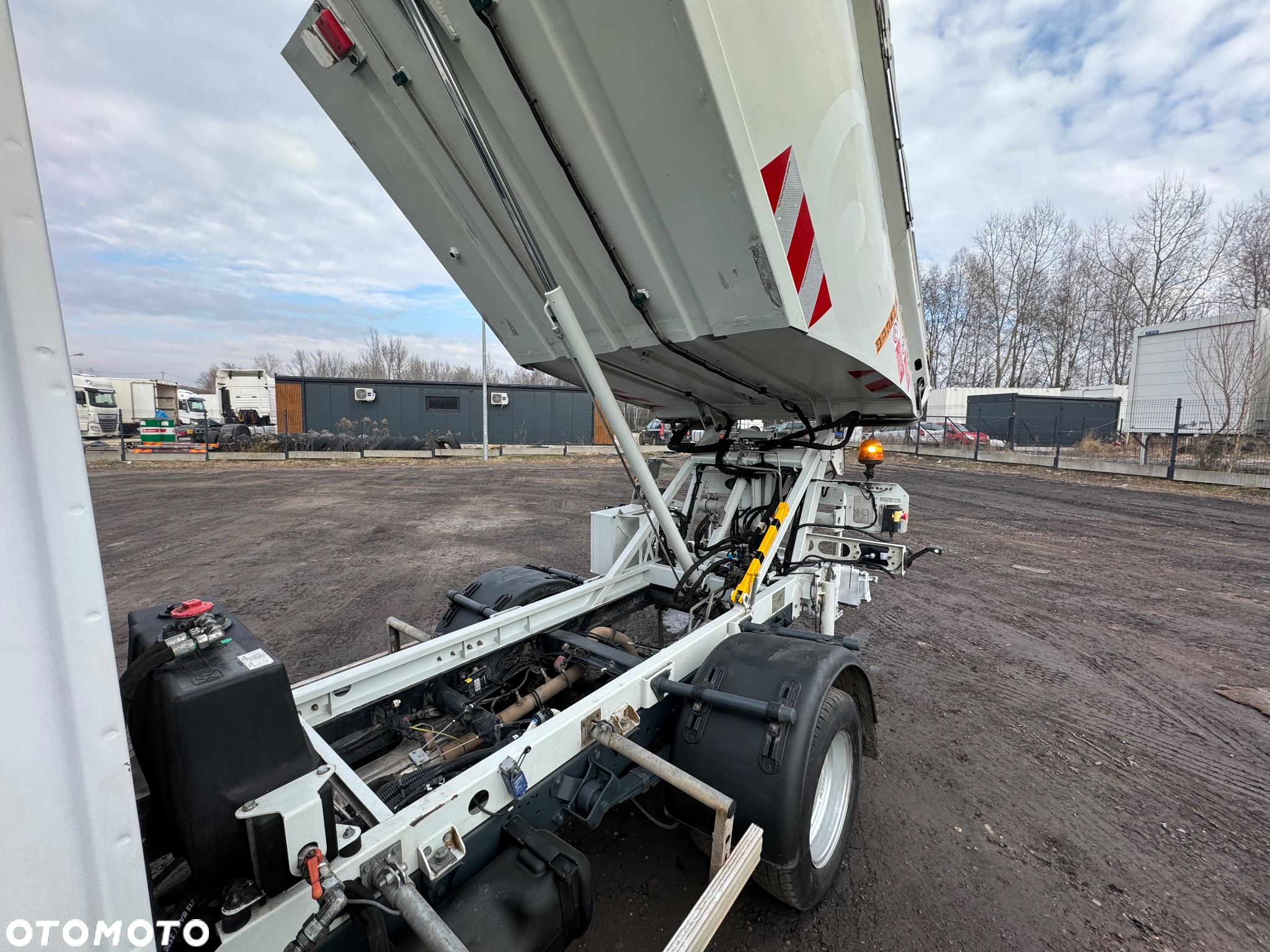 Iveco Daily 35C18 Śmieciarka 2017r. Zoeller Semat 3.5t DMC Tylko 94 tyś.km EURO 6 Prawo Jazdy kat. B Garbage Truck Garbage Car - 11