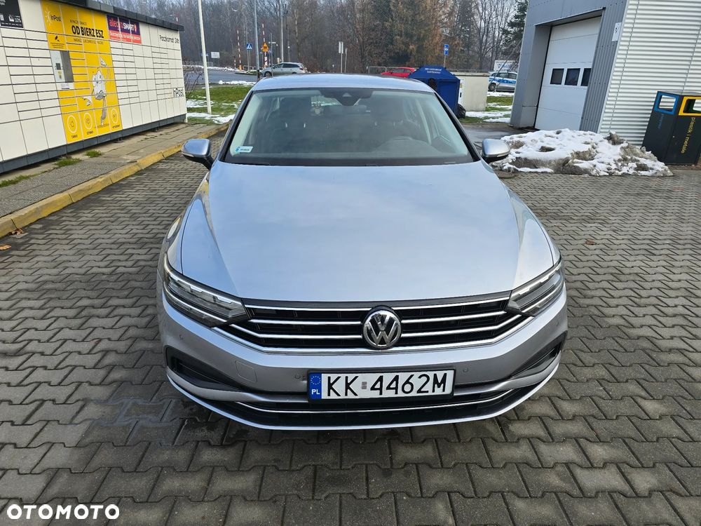 Volkswagen Passat 2.0 TSI Business DSG - 1