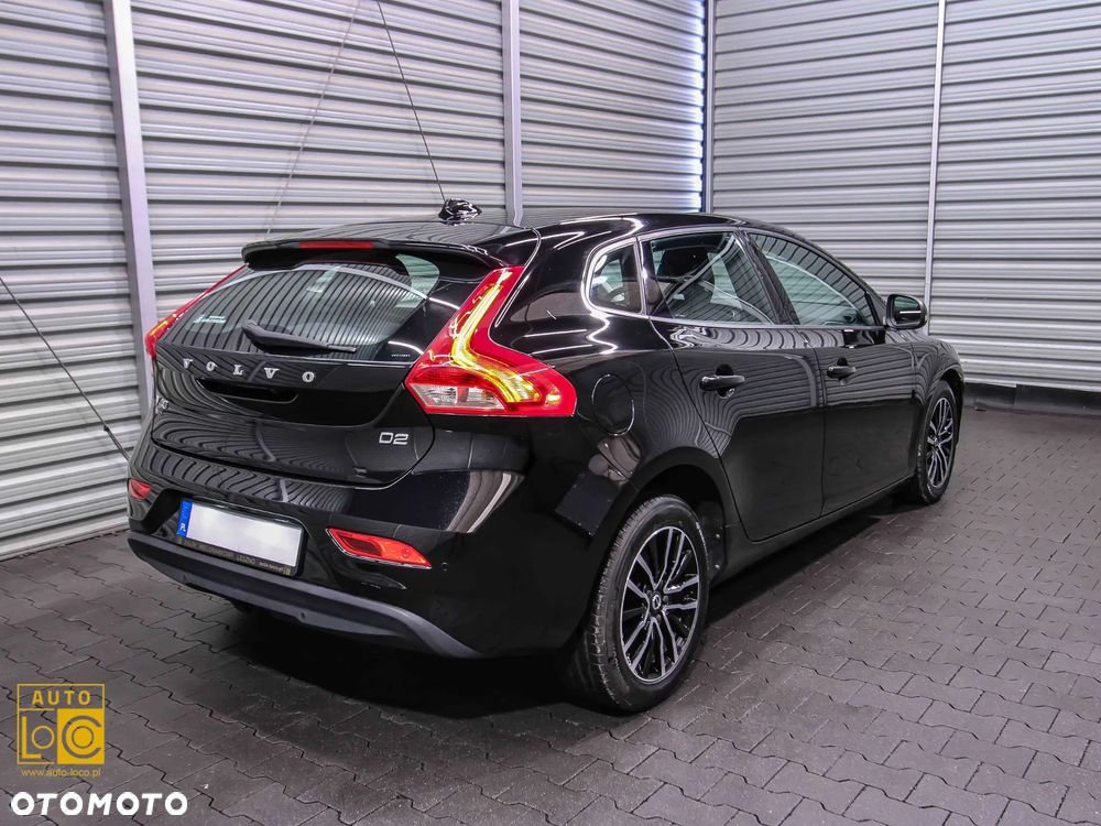 Volvo V40 D2 Momentum - 8