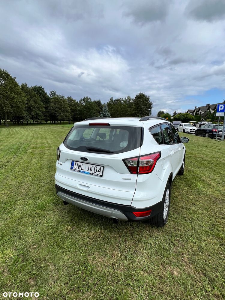 Ford Kuga 1.5 EcoBoost FWD Trend ASS - 4