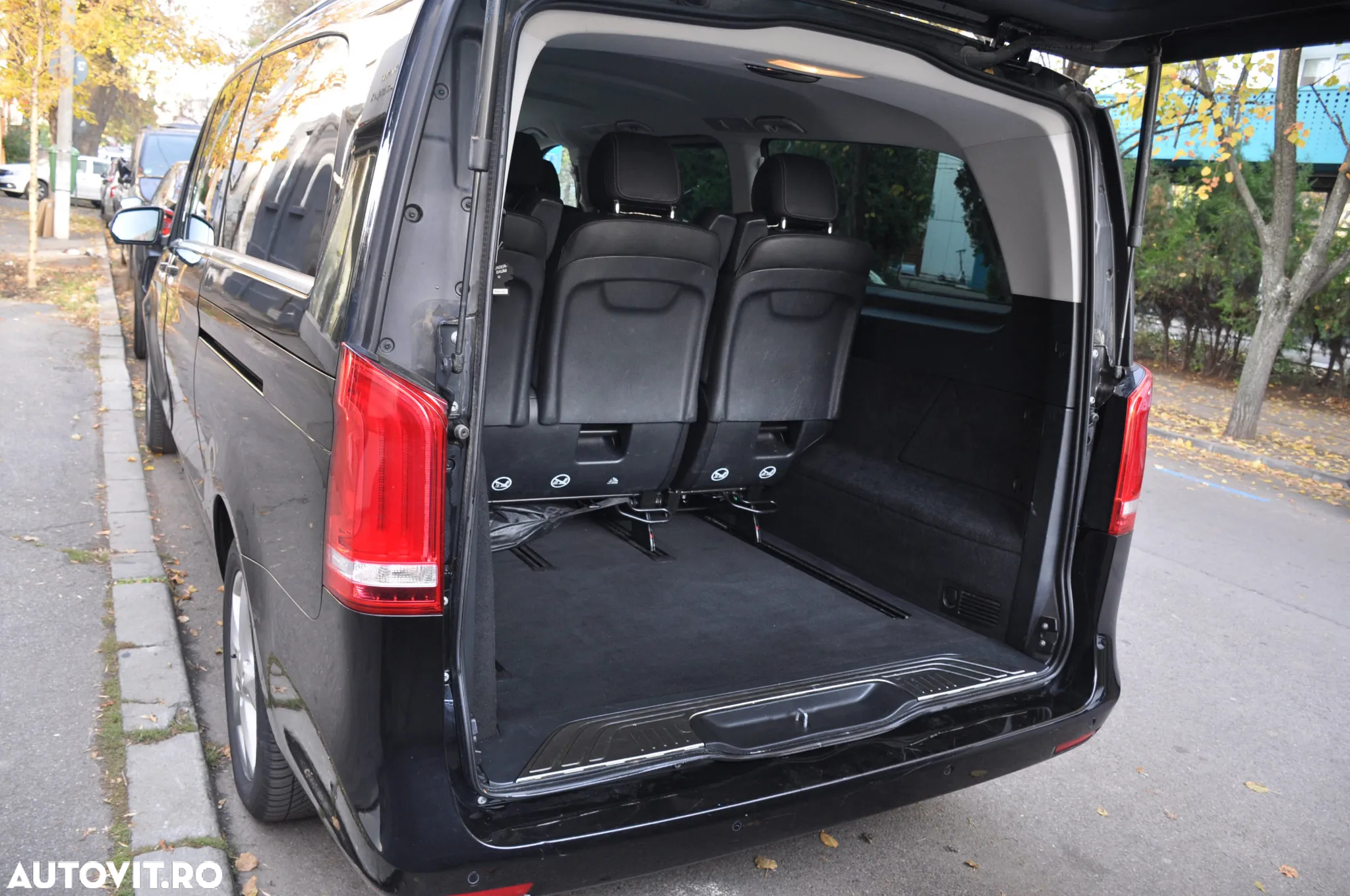Mercedes-Benz V 220 d Combi Extra-Lung 163 CP AWD 9AT AVANTGARDE - 8
