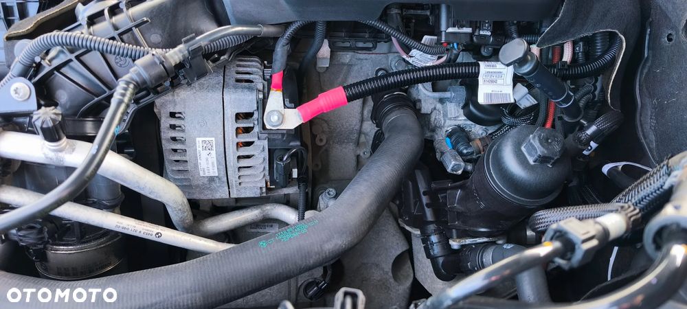 BMW Seria 5 520d xDrive - 12