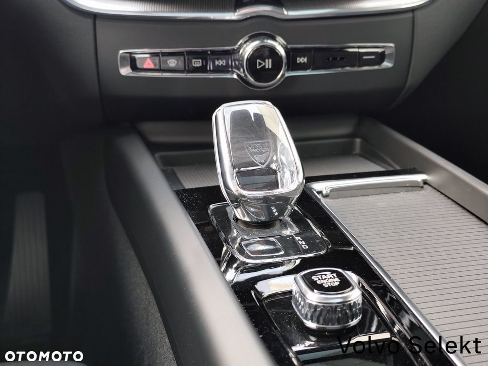 Volvo XC 60 - 21