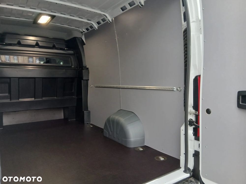 Toyota Proace Max - 12