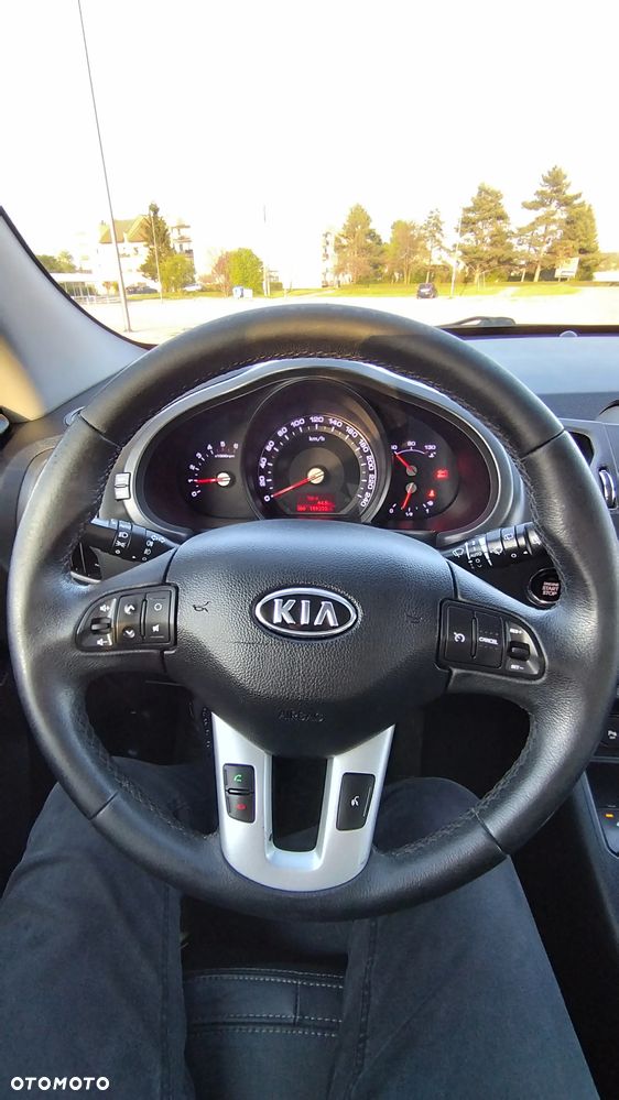 Kia Sportage - 16