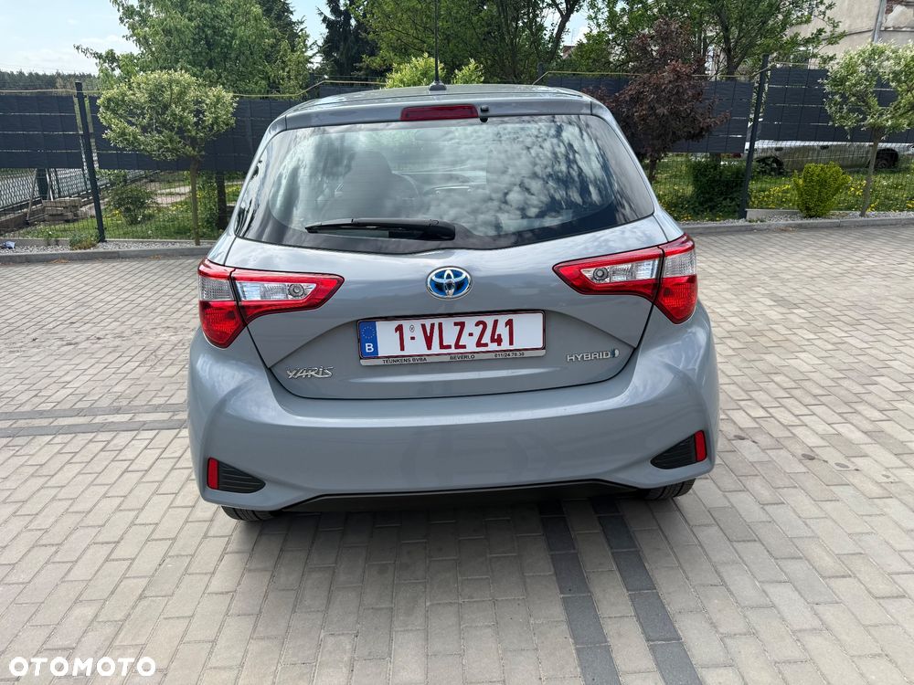Toyota Yaris 1.5 VVT-i Comfort - 6