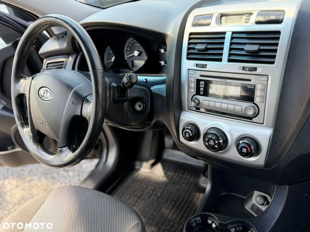 Kia Sportage - 11