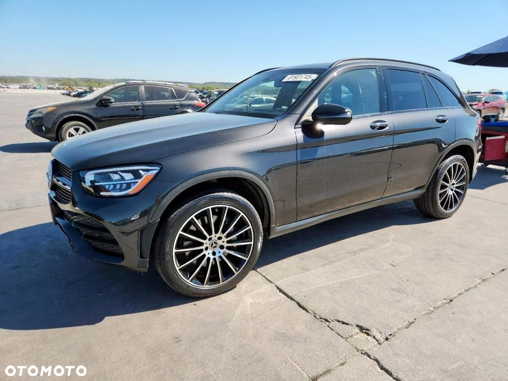 Mercedes-Benz GLC - 2