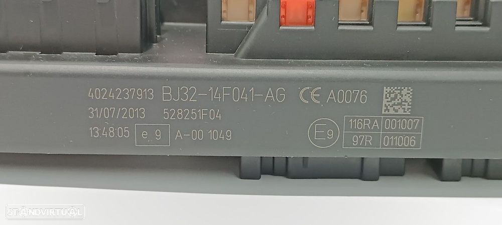 CAIXA DE RELÉS/ FUSÍVEIS LAND ROVER EVOQUE DYNAMIC - 6