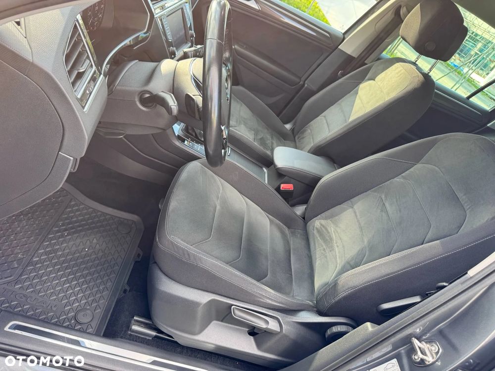 Volkswagen Tiguan - 36
