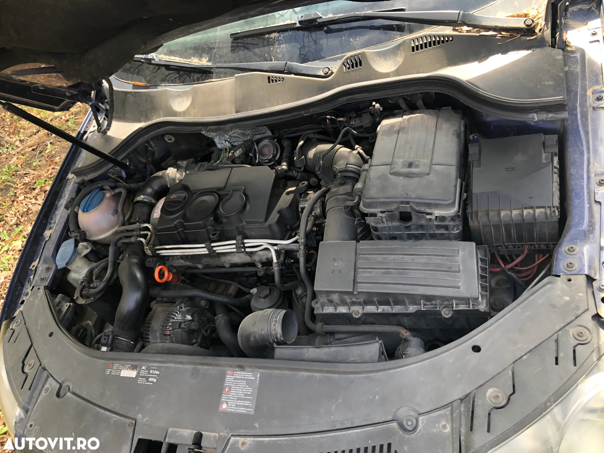 Dezmembrez VW Volkswagen Passat B6 albastru break BMP 2007 - 9