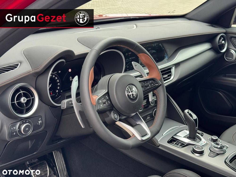 Alfa Romeo Stelvio - 9