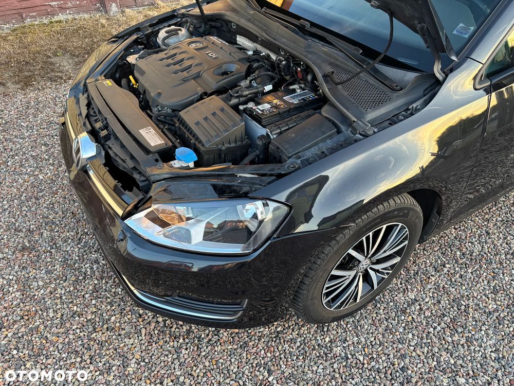 Volkswagen Golf 1.6 TDI BlueMotion Technology Allstar - 15
