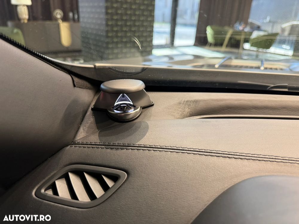 Mercedes-Benz SL 63 AMG AMG Speedshift MCT 7-Speed AMG Performance Package - 30