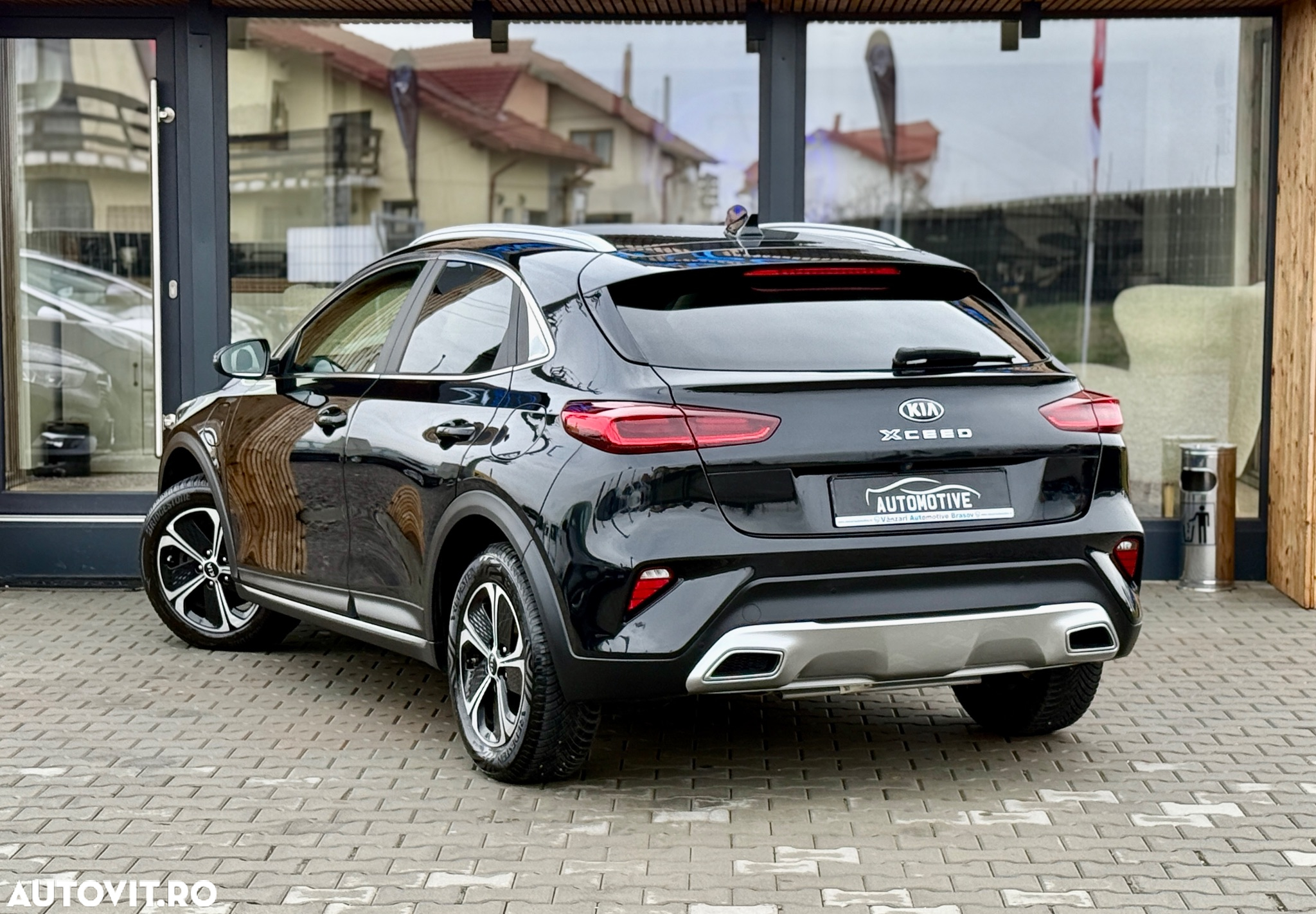 Kia XCeed 1.6 GDI 6DCT PHEV Vision - 3