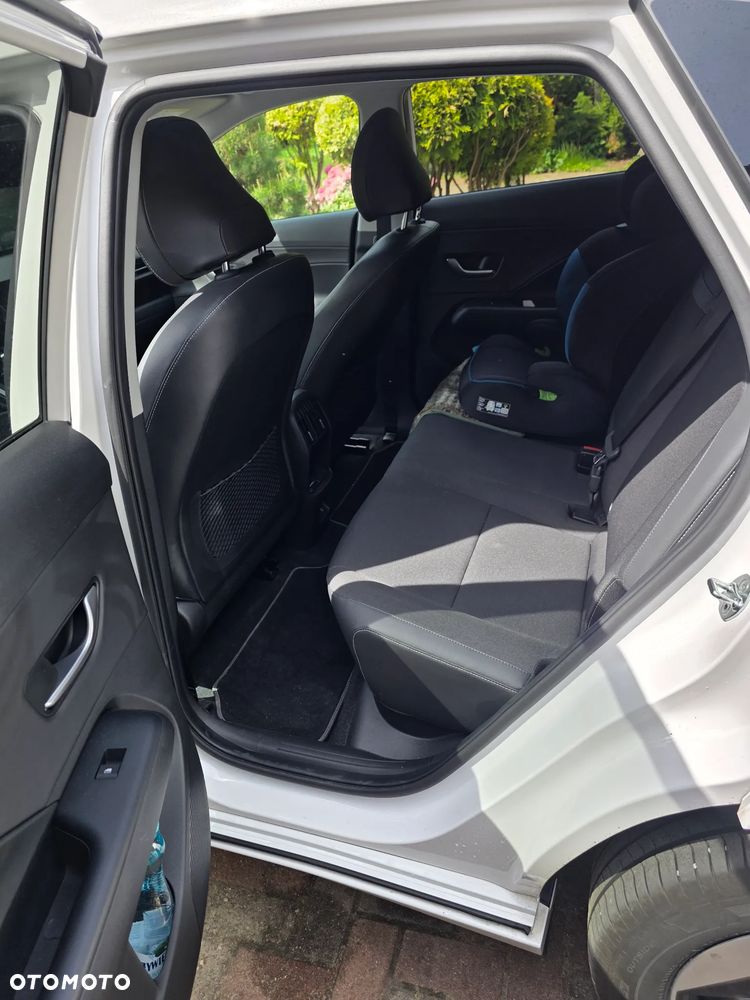 Hyundai Kona 65kWh Executive - 14
