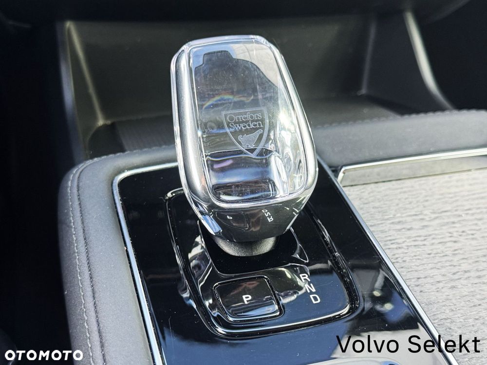 Volvo XC 90 - 23