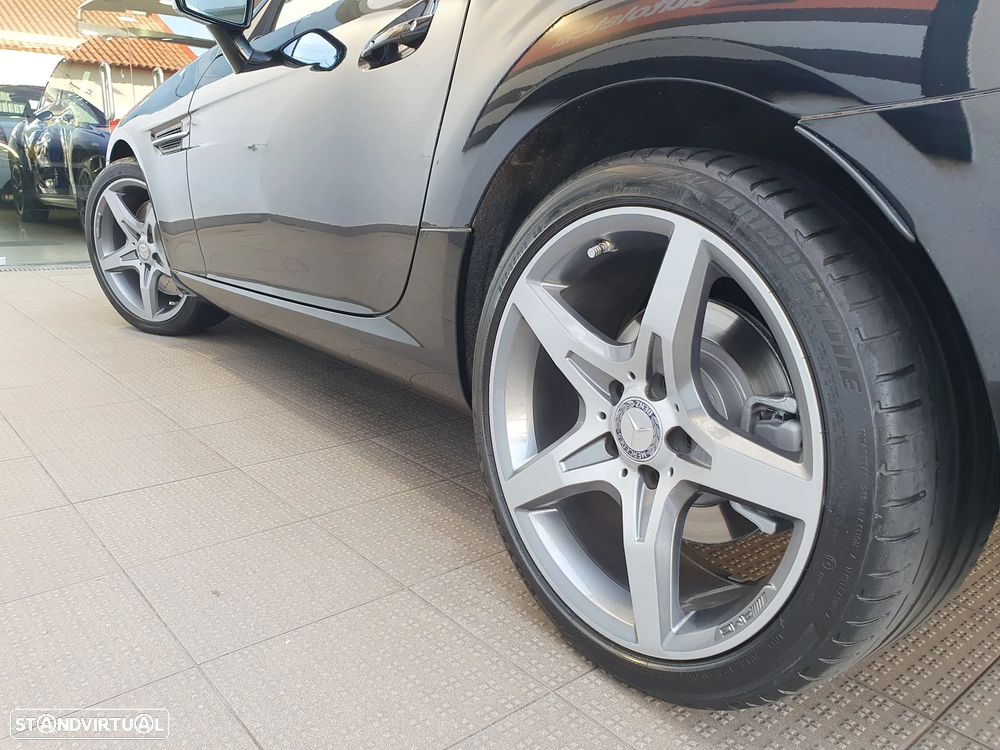 Mercedes-Benz SLC 180 9G-TRONIC RedArt Edition - 20