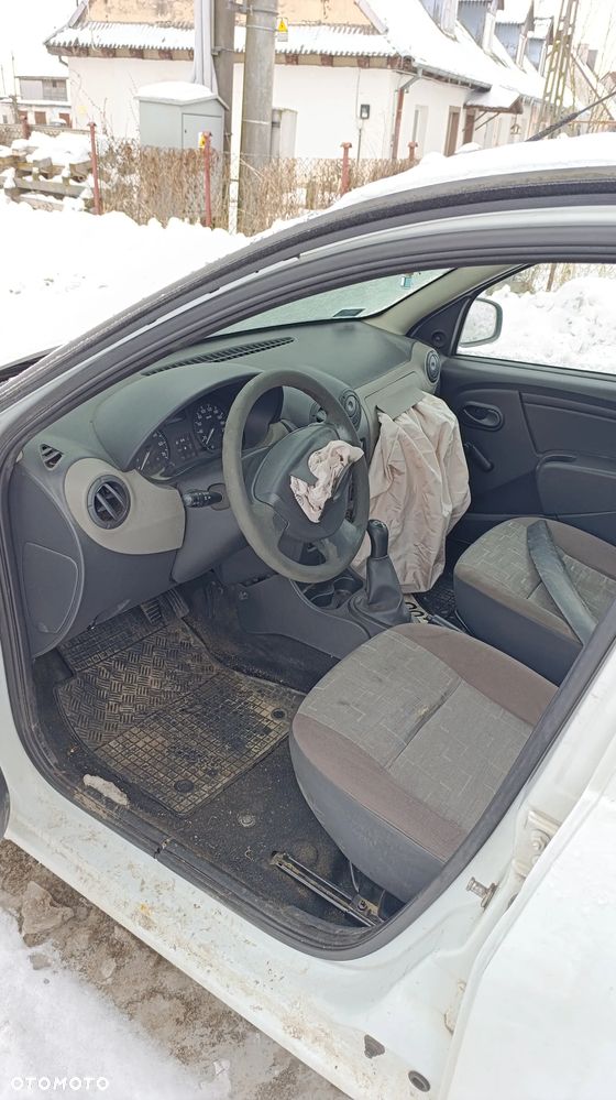 Dacia Sandero 1.2 16V Story - 5