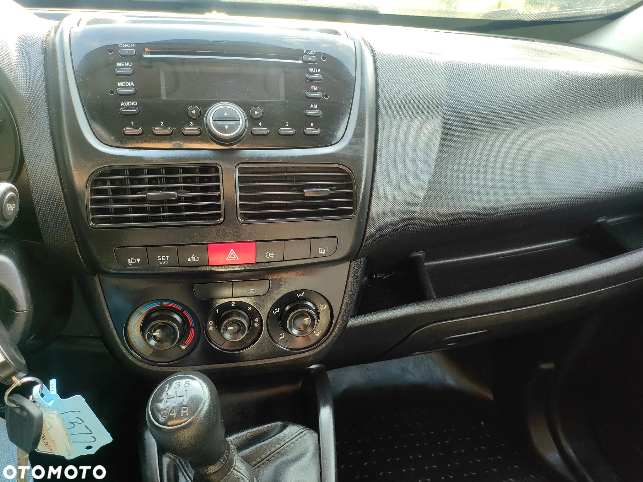 Opel COMBO 1,3 CDTI LONG L2H1 EURO V - 10