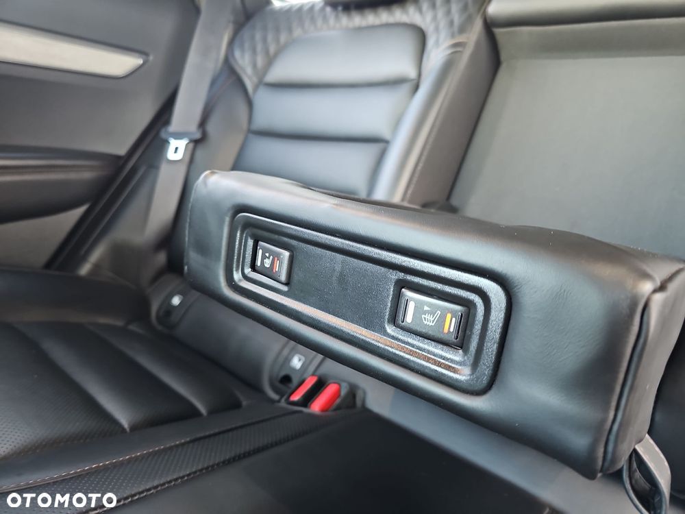 Renault Koleos 2.0 Blue dCi Initiale Paris 4x4 X-Tronic - 32