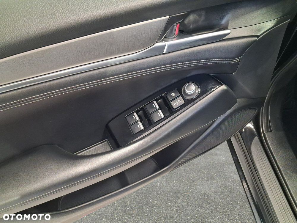 Mazda 6 - 19