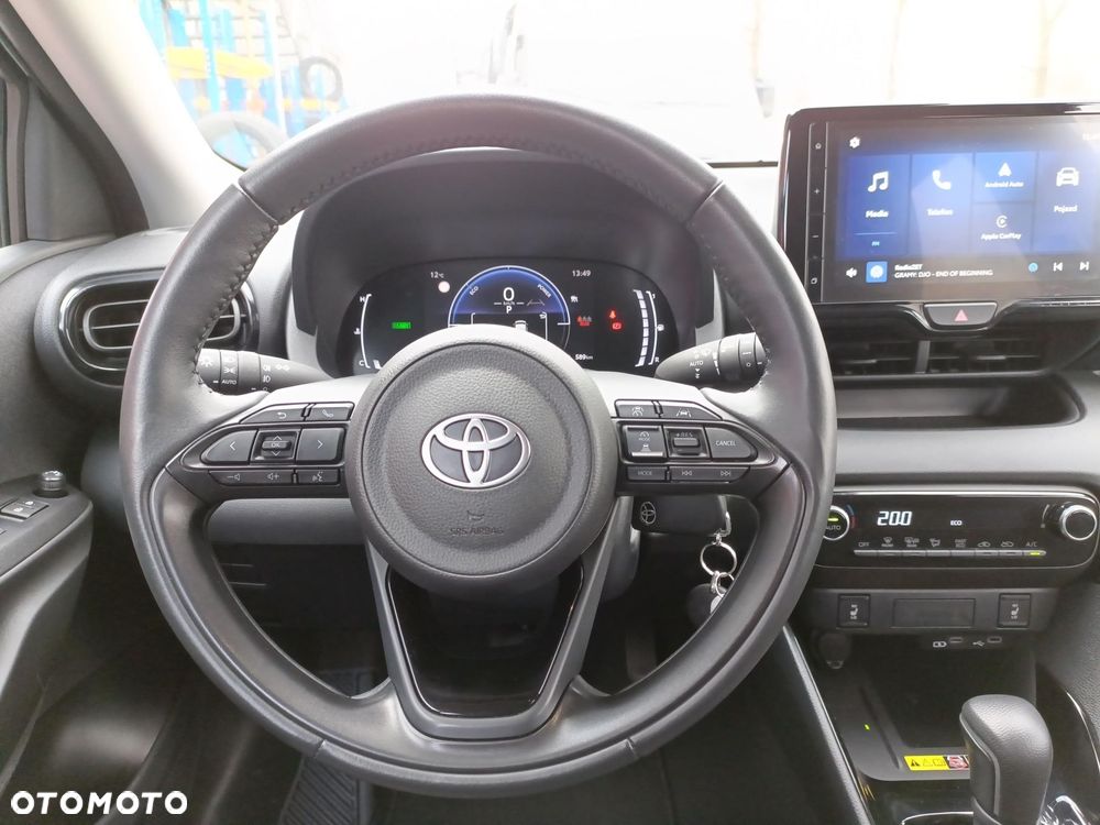 Toyota Yaris Hybrid 1.5 Style - 18