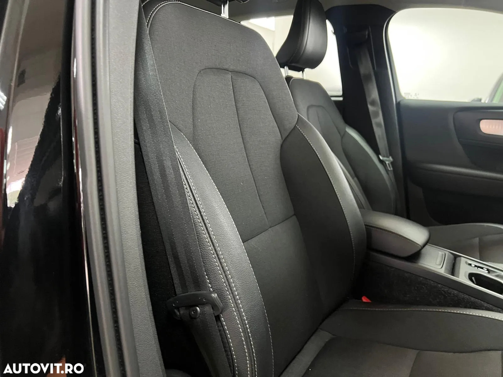 Volvo XC 40 D3 AWD Momentum - 16