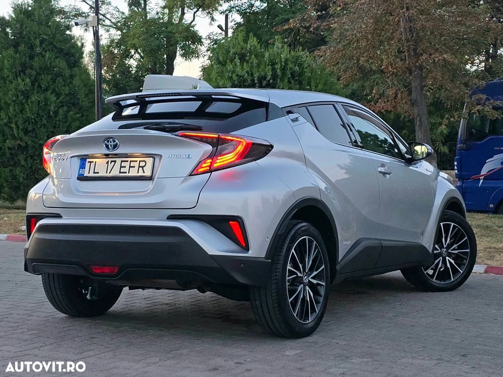 Toyota C-HR Lounge - 3