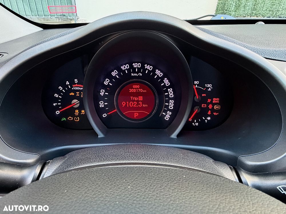 Kia Sportage 2.0 CRDI 4WD Automatik Fifa World Cup Edition - 16