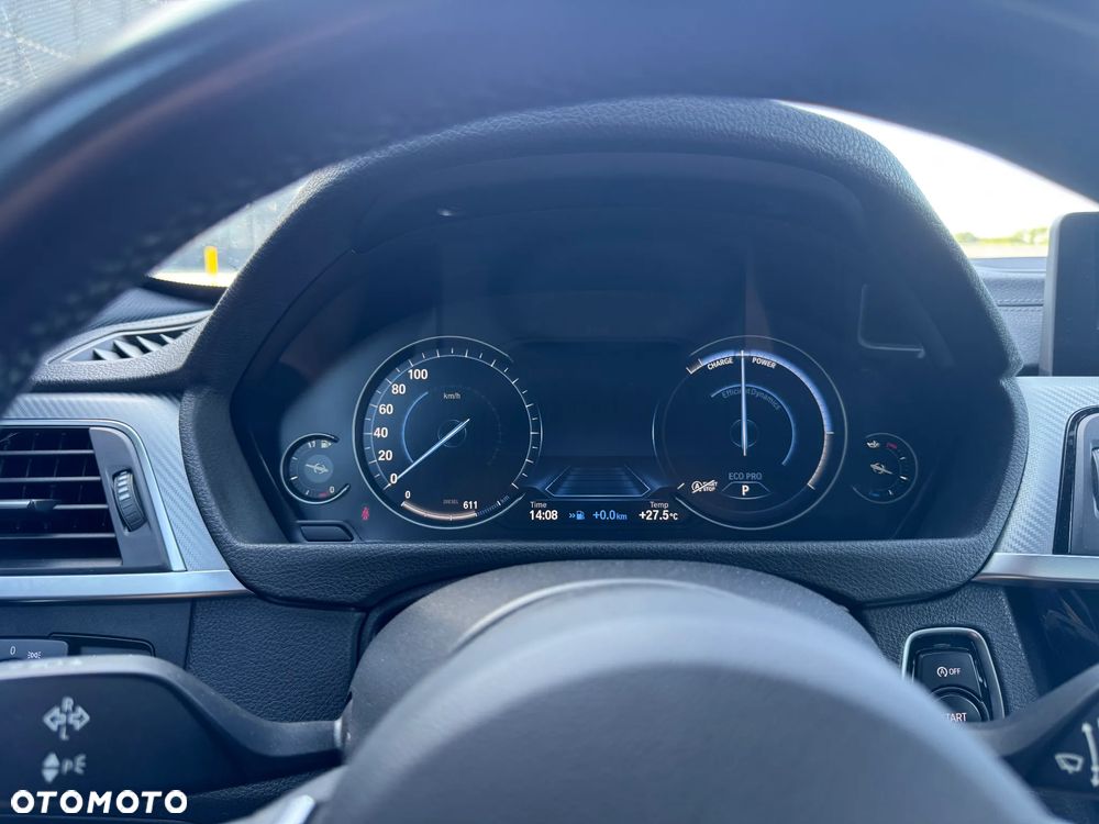 BMW Seria 3 320d xDrive M Sport Shadow sport - 21