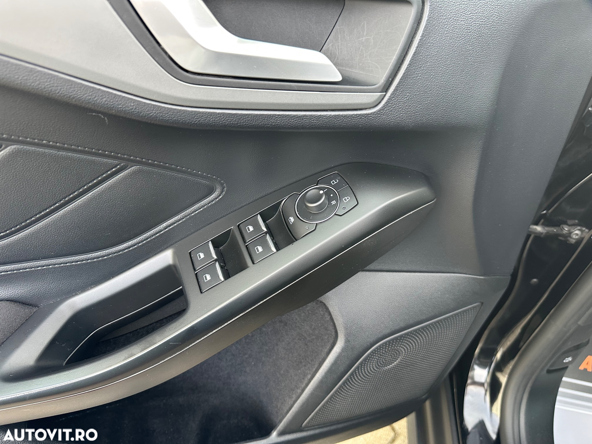 Ford Focus - 21