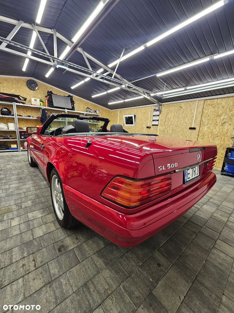 Mercedes-Benz SL - 10