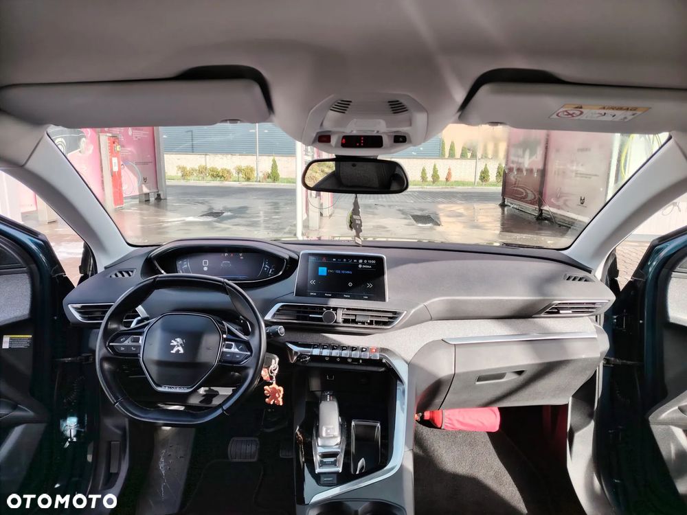 Peugeot 5008 1.2 PureTech Allure S&S EAT6 - 12