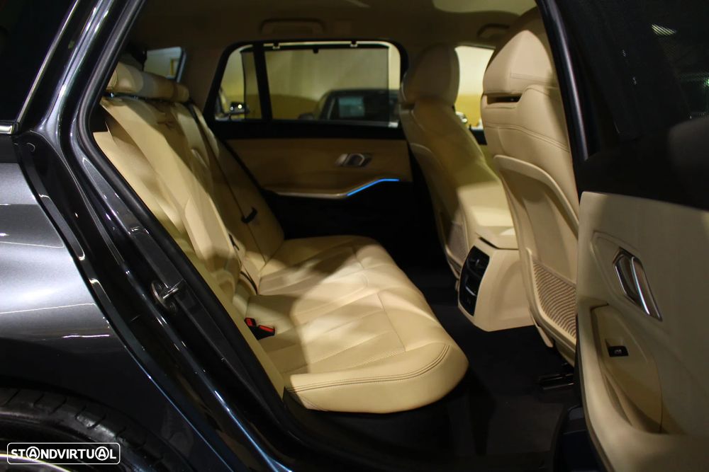 BMW 320 e Line Luxury Auto - 21