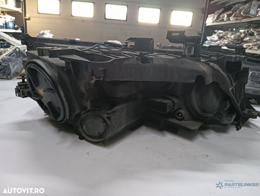 Far stanga fata AUDI A7 Sportback 4GA, 4GF 2010 - 2018 4g8941005a - 2
