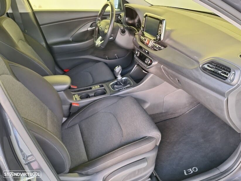 Hyundai i30 1.0 T-GDI Style Plus - 9