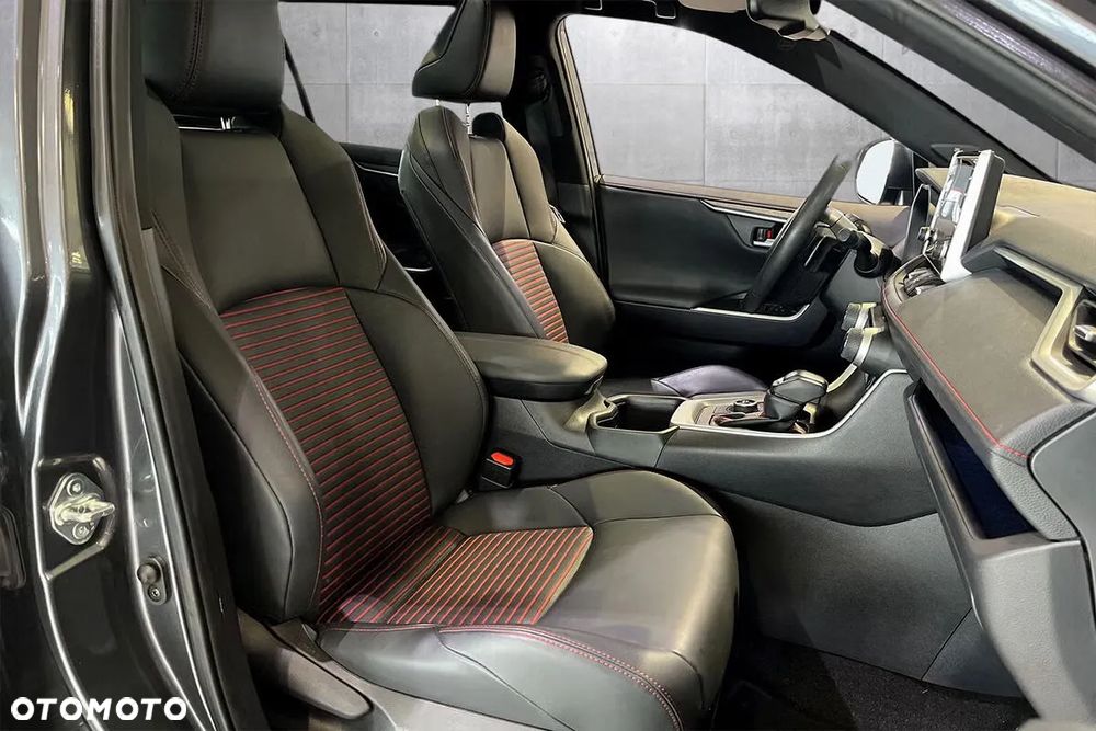 Toyota RAV4 Style - 17