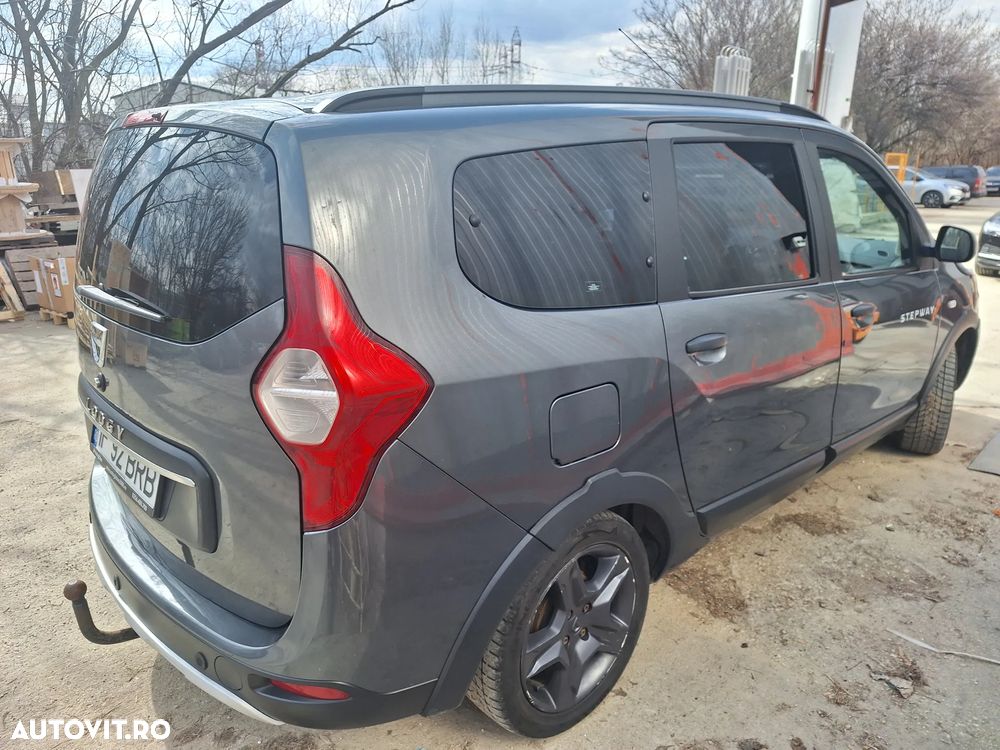 Dacia Lodgy 1.5 dCi Stepway - 3