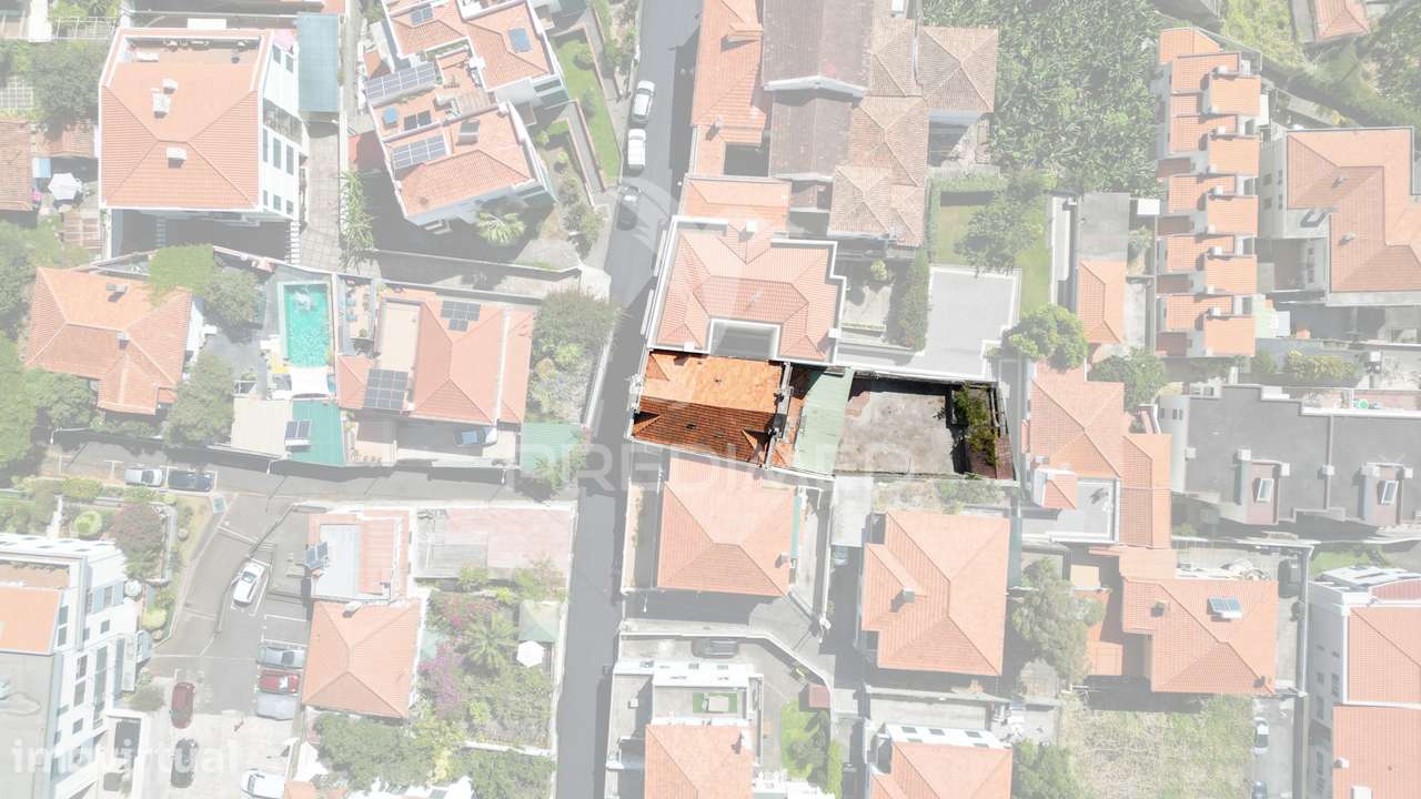 Prédio Em Santa Luzia - Funchal, Ilha da Madeira - Grande imagem: 3/26