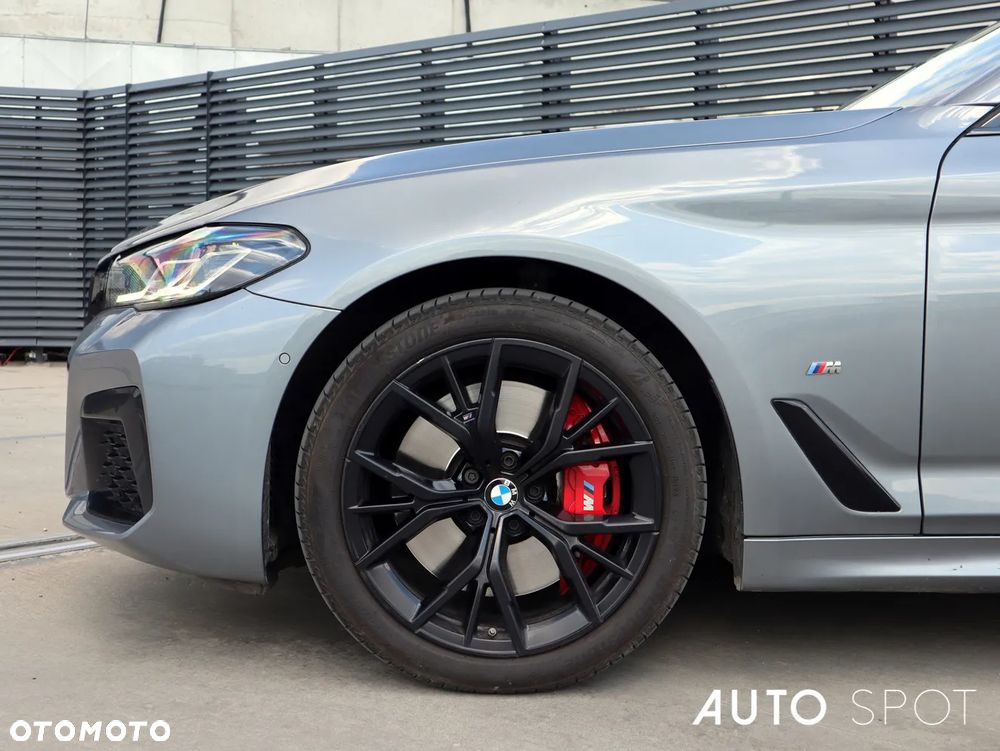 BMW Seria 5 540i xDrive mHEV M Sport sport - 3