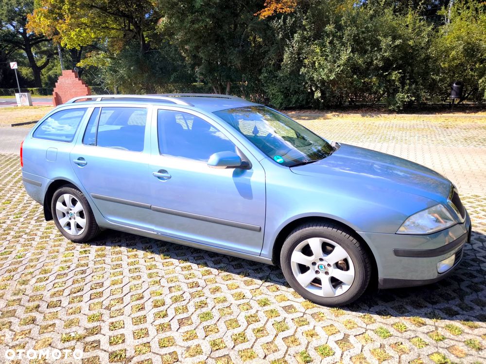 Skoda Octavia 1.6 Elegance - 3