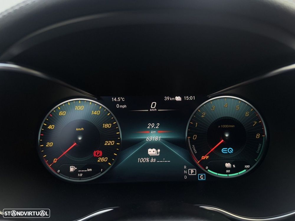 Mercedes-Benz C 300 e AMG Line - 30