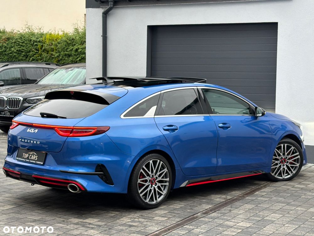 Kia ProCeed 1.6 T-GDI GT DCT - 26