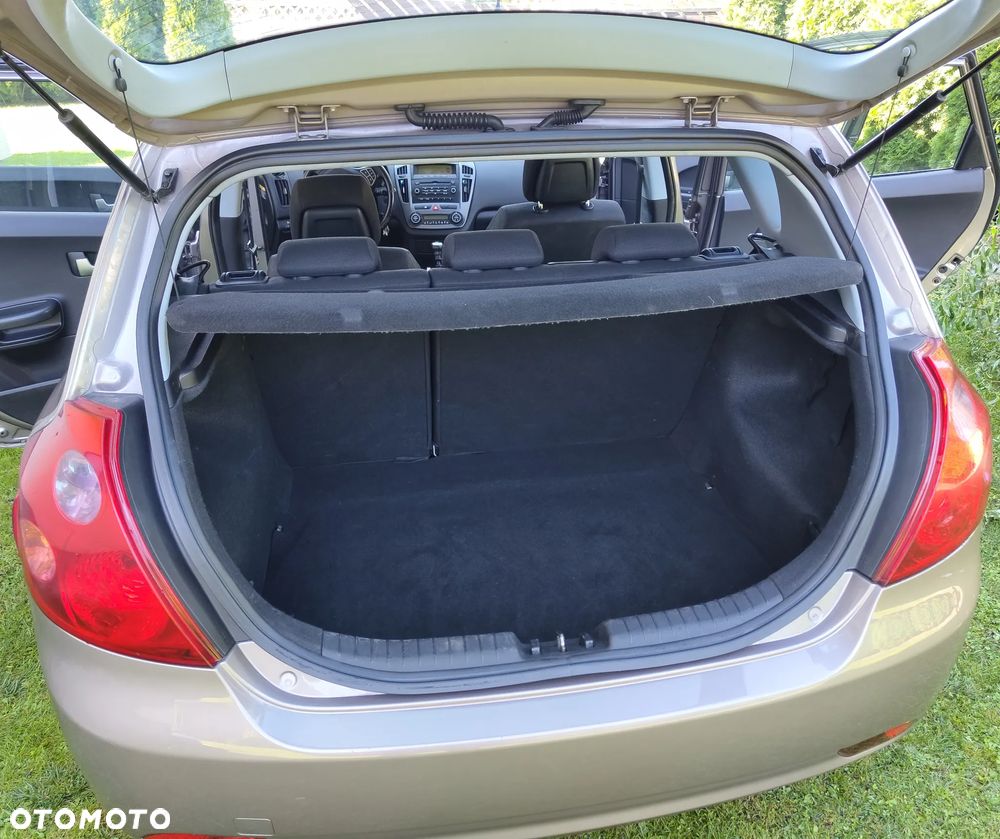 Kia Ceed 1.6 Crdi Comfort - 8